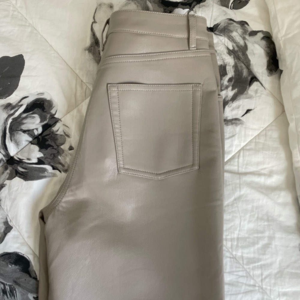 Aritzia Melina Pant